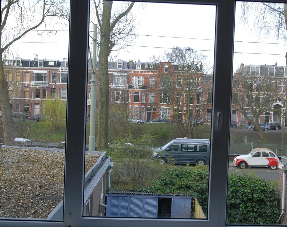Bed & Breakfast Obrechtstraat Гаага Экстерьер фото